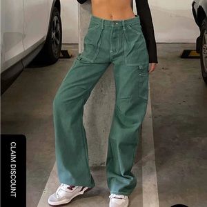 LIONESS CARGO ARMY GREEN pant! XS! EUC